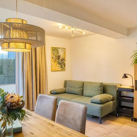 Familiengarten Апартаменты Фольдерс